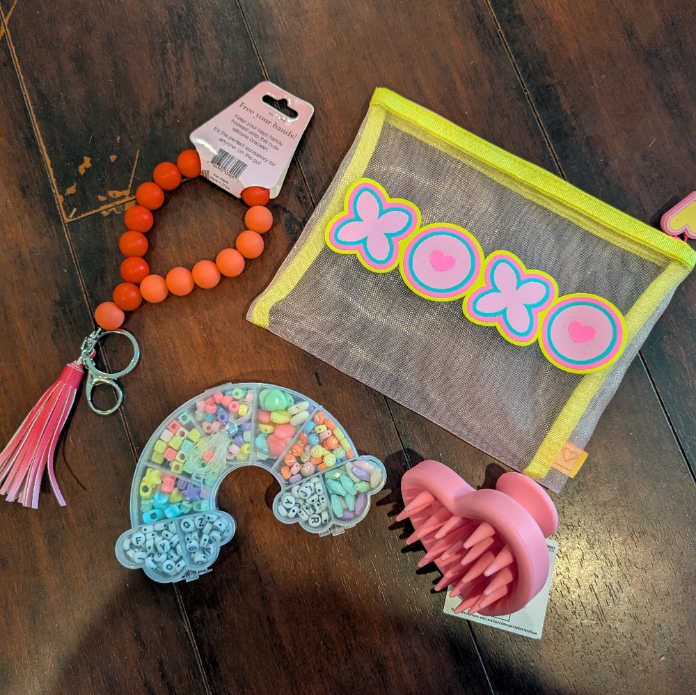 Girls Gift Random Lol
